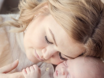 Newborn kuvaus mi8ljöössä